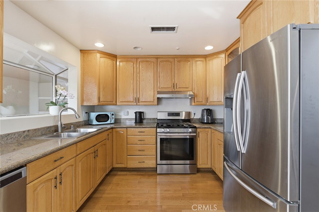 4077 Escondido Property Photo 23