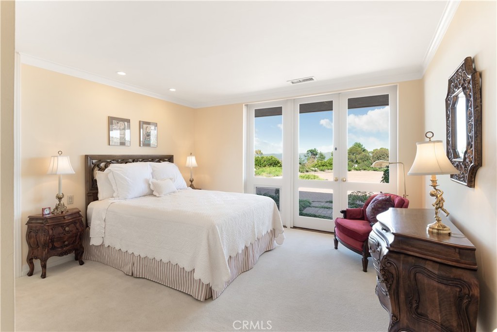 34 Crest E Property Photo 25
