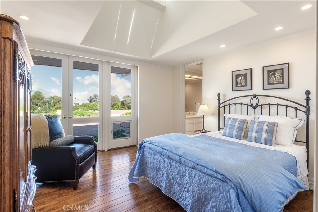 34 Crest E Property Photo 26