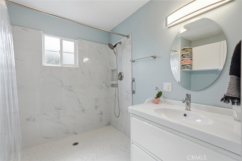 16511 Garfield Avenue B65 Property Photo 8