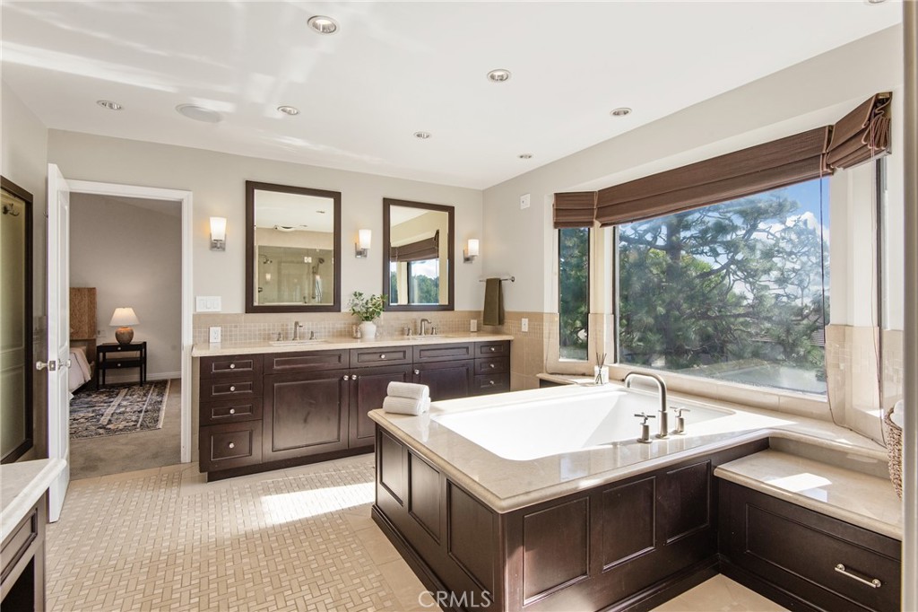 30216 Matisse Property Photo 24