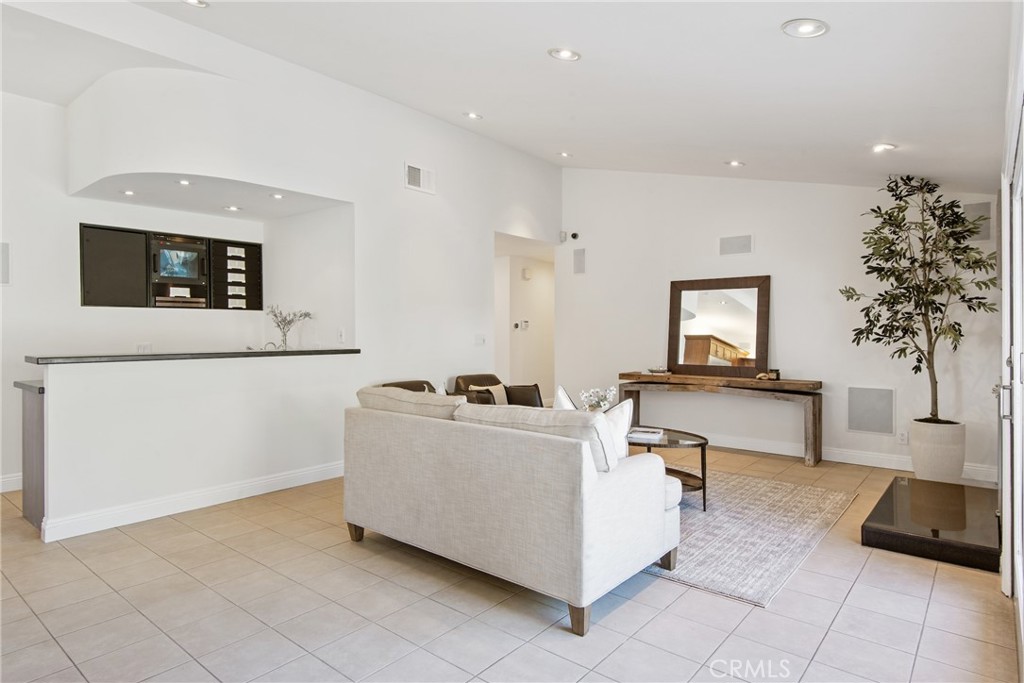 30216 Matisse Property Photo 9