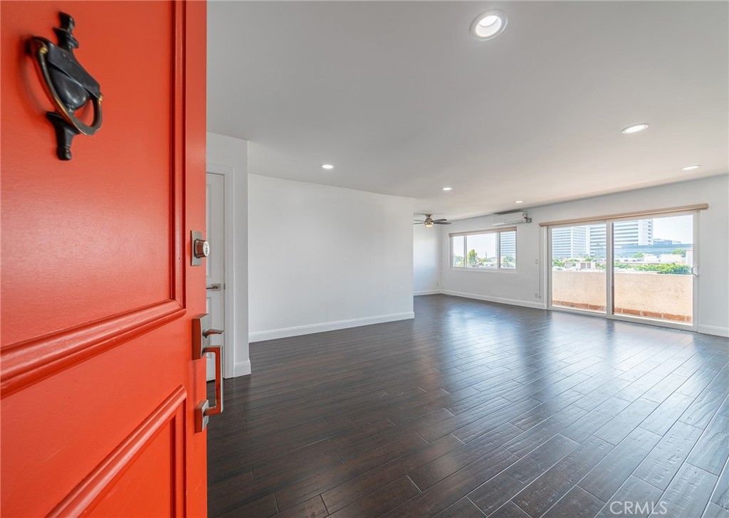 1601 Veteran Avenue 301/302 Property Photo 10