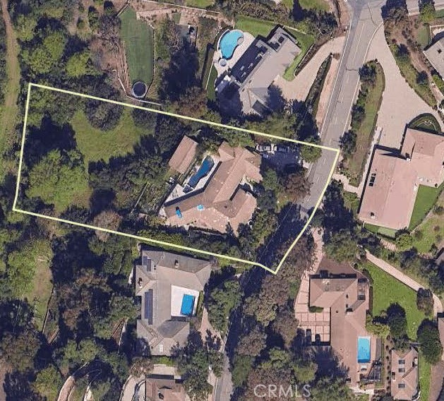 14 Georgeff Property Photo 3