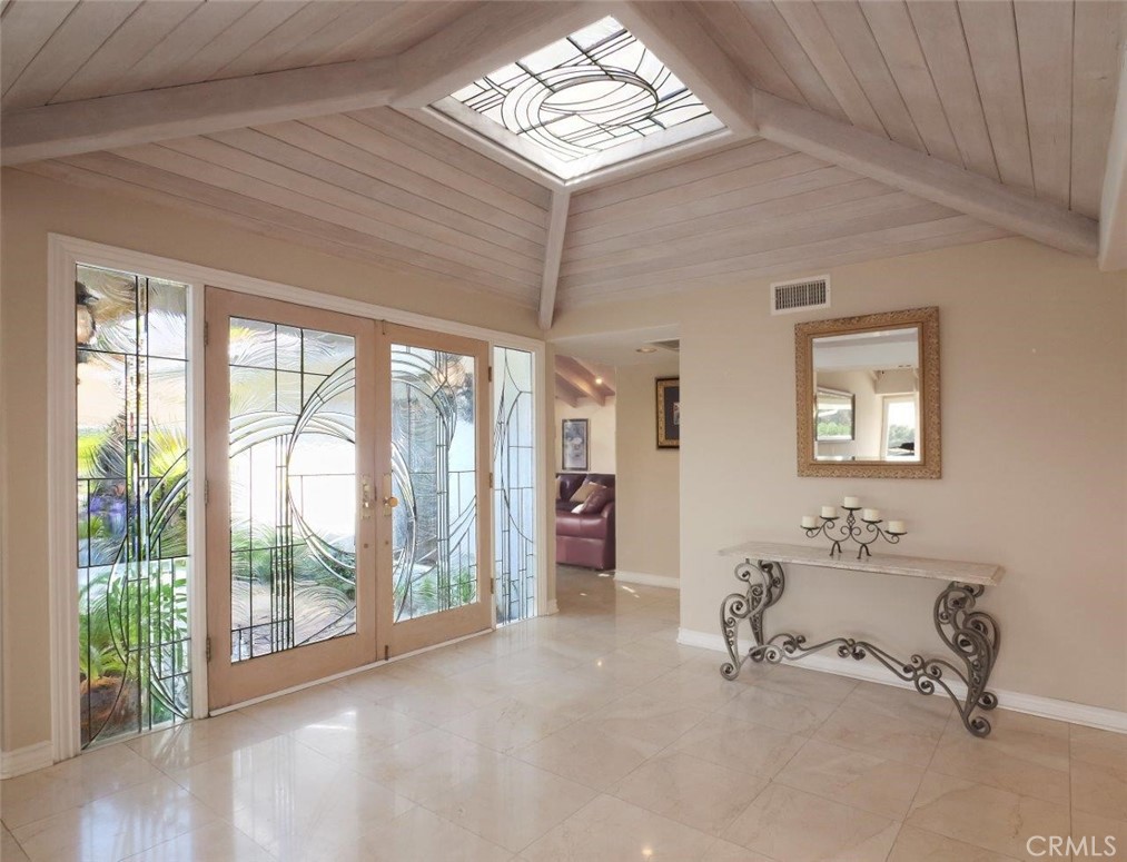 14 Georgeff Property Photo 12