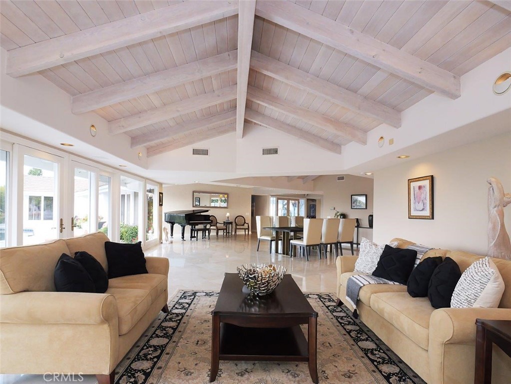 14 Georgeff Property Photo 17