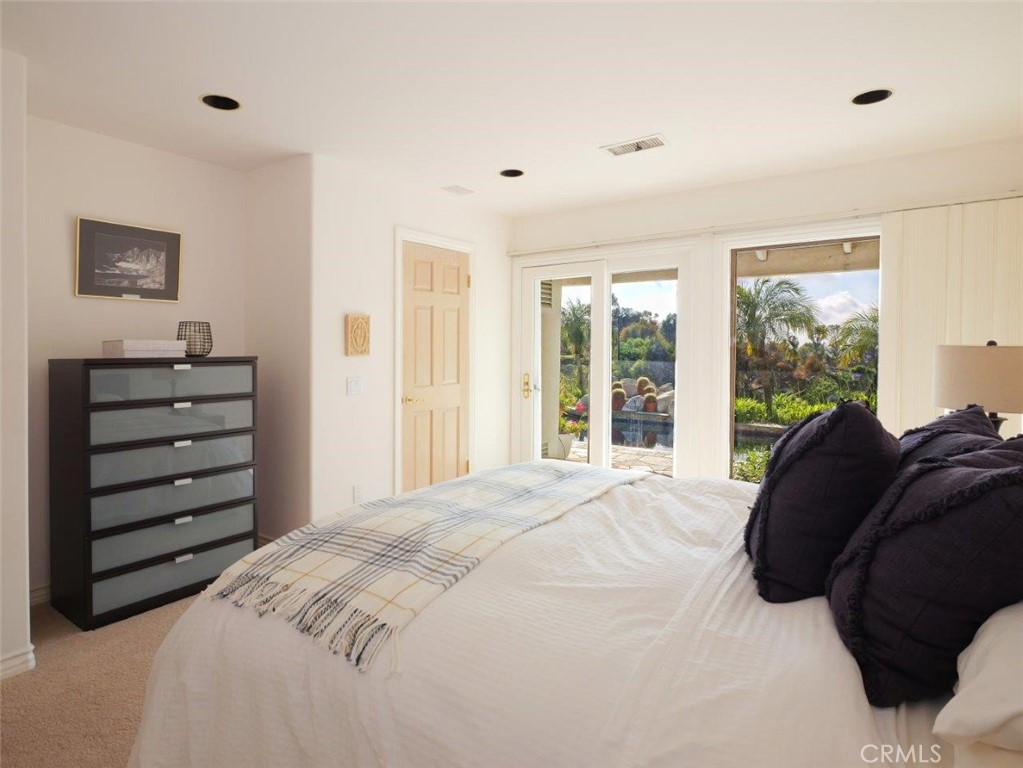 14 Georgeff Property Photo 35