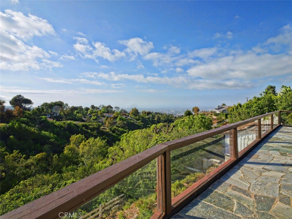 14 Georgeff Property Photo 53