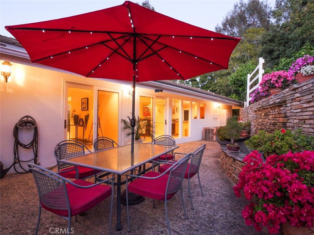 14 Georgeff Property Photo 57