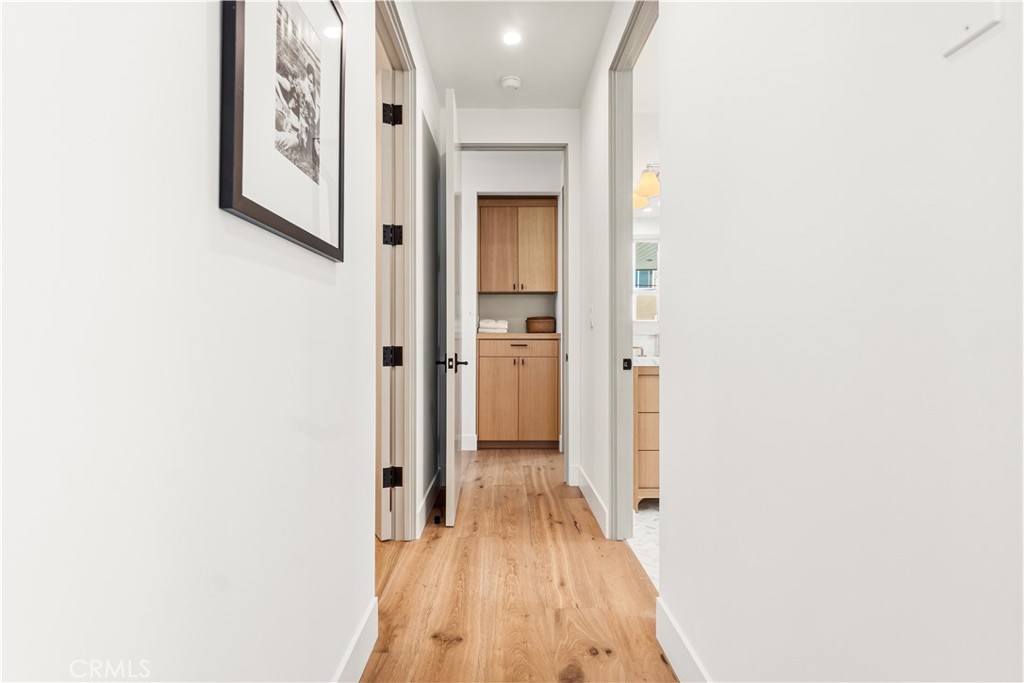 320 1st St Property Photo 29