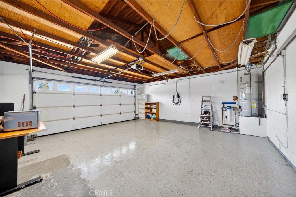 28752 Plainfield Property Photo 20
