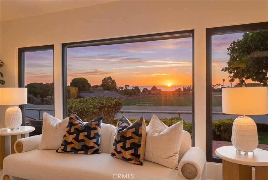 2112 Via Pacheco Property Photo 1