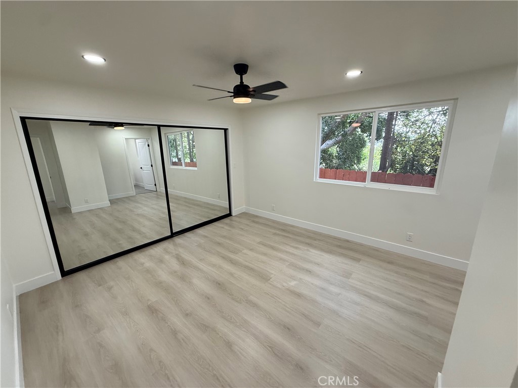 564 W Macarthur 3 Property Photo 12