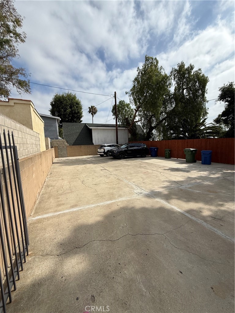 564 W Macarthur 3 Property Photo 15