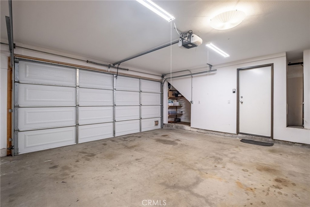 1351 W 7th 3 Property Photo 22