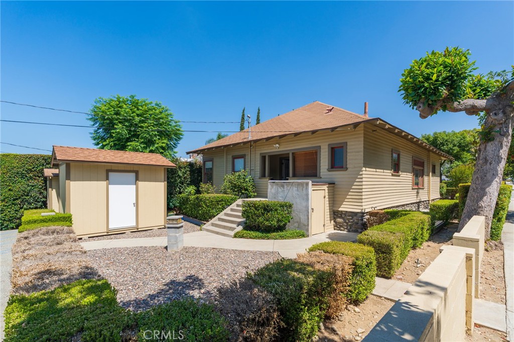 146 E Walnut Avenue Property Photo 8