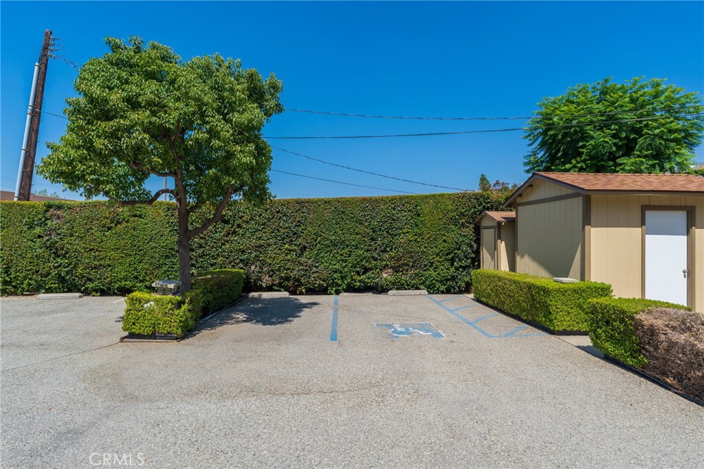 146 E Walnut Avenue Property Photo 12