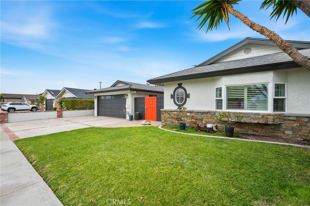 5471 Meadowlark Drive Property Photo 8