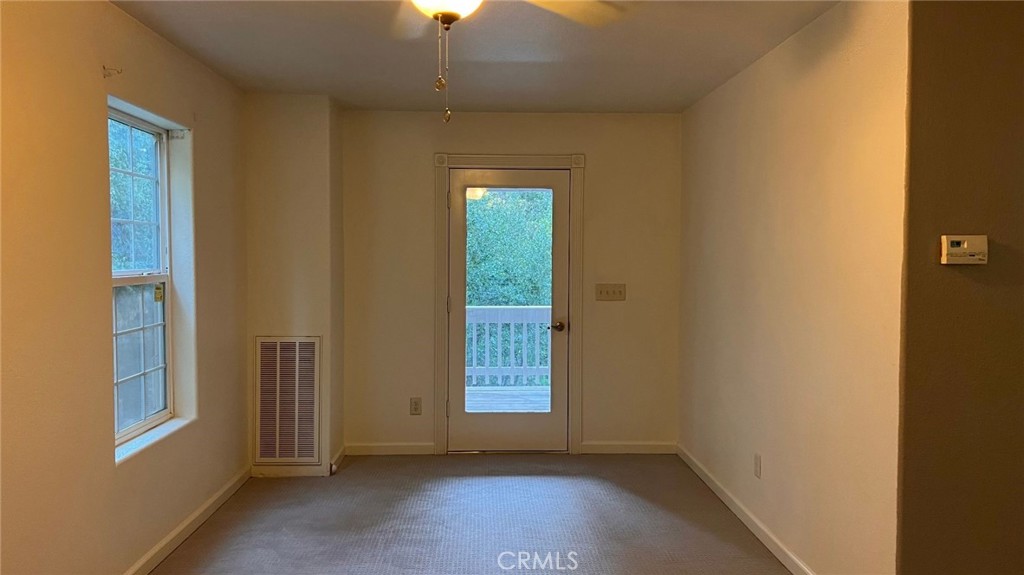 14385 Holmwood Property Photo 9