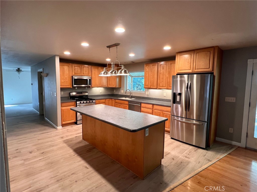 14385 Holmwood Property Photo 27