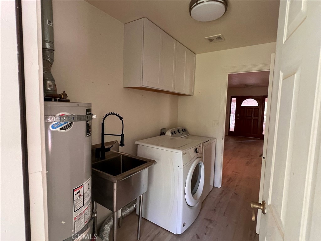 14385 Holmwood Property Photo 29