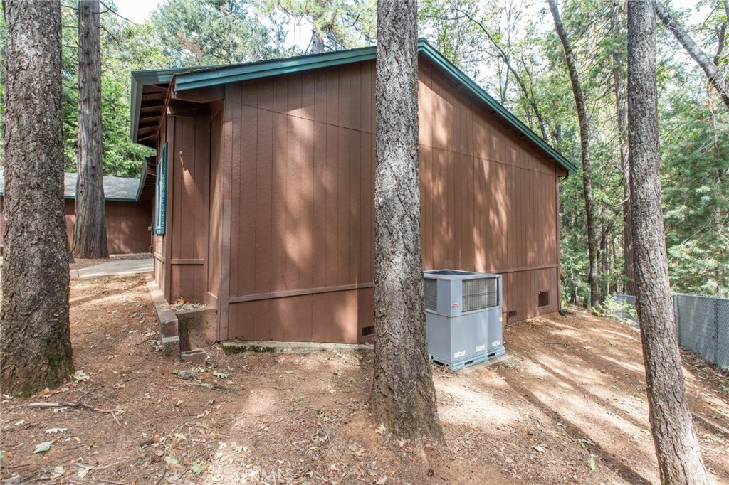 6337 Amherst Way Property Photo 14