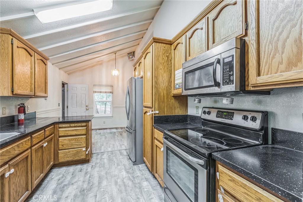 6337 Amherst Way Property Photo 18