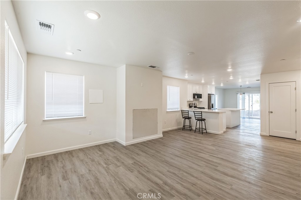 1325 Deodara Way Property Photo 11