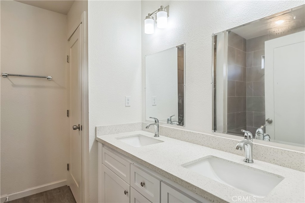 1325 Deodara Way Property Photo 14
