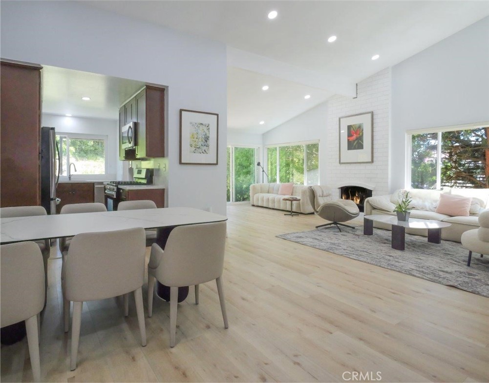 6954 Kings Harbor Property Photo 10