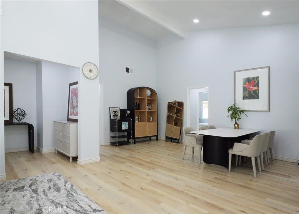 6954 Kings Harbor Property Photo 11