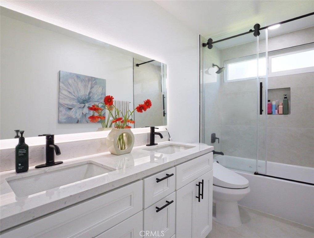 6954 Kings Harbor Property Photo 19