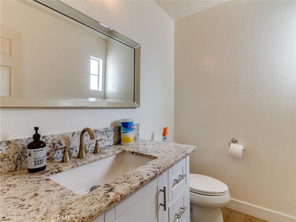2703 Huntington Lane A Property Photo 15