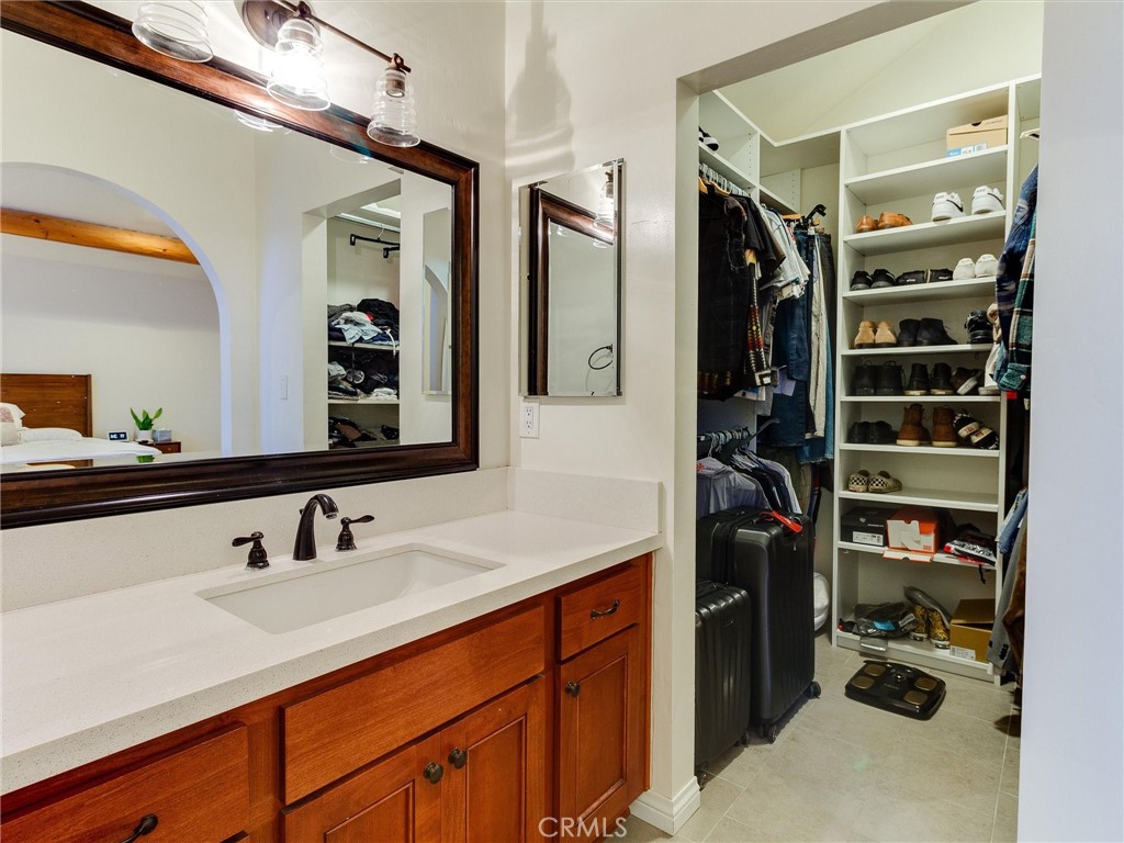 2703 Huntington Lane A Property Photo 22