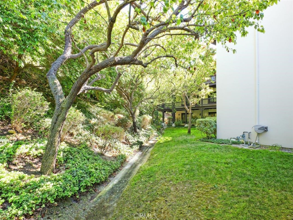 25550 Hawthorne Boulevard 100 Property Photo 33