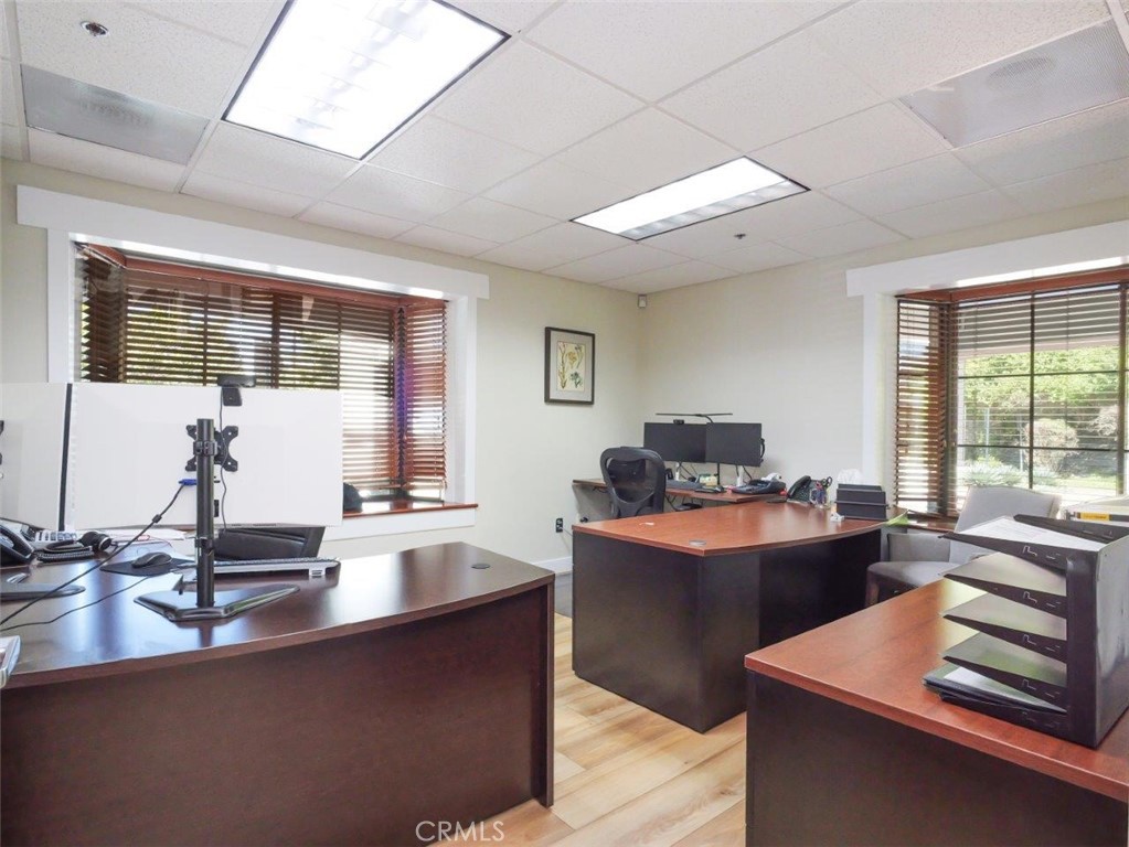 25550 Hawthorne Boulevard 100 Property Photo 16