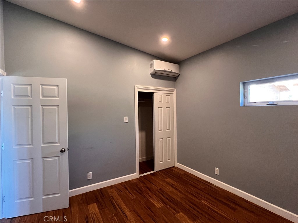 1563 Sawpeck Way Property Photo 5