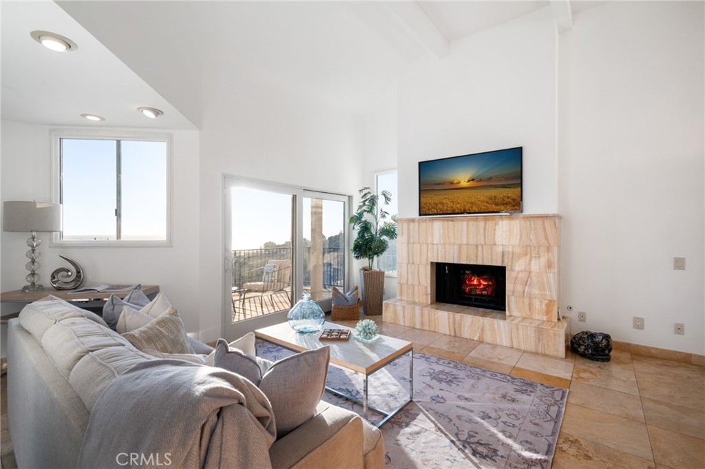 7050 Via Del Mar Property Photo 12