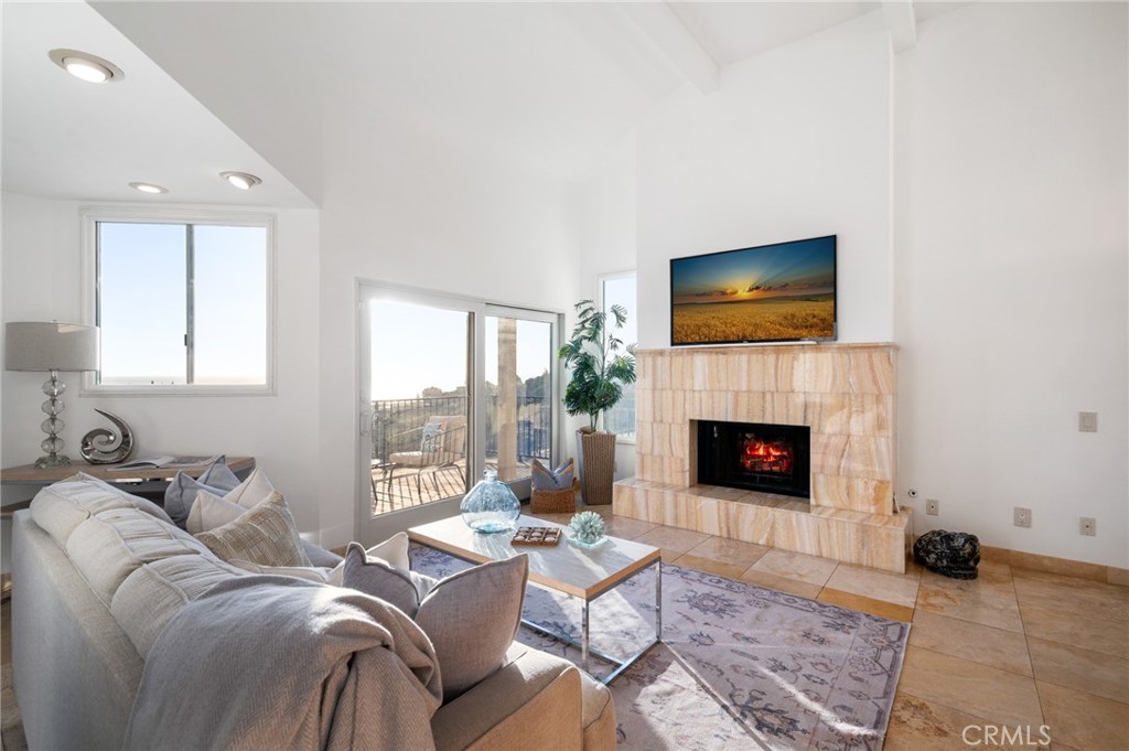 7050 Via Del Mar Property Photo 12