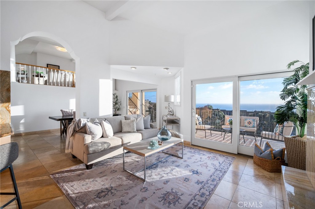 7050 Via Del Mar Property Photo 13