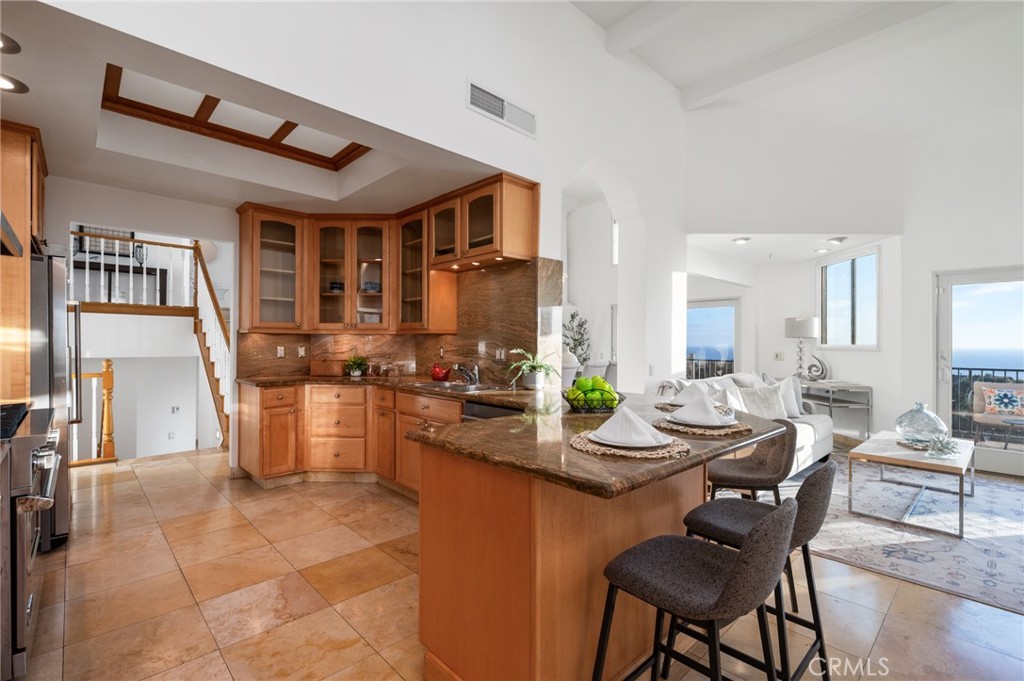 7050 Via Del Mar Property Photo 15