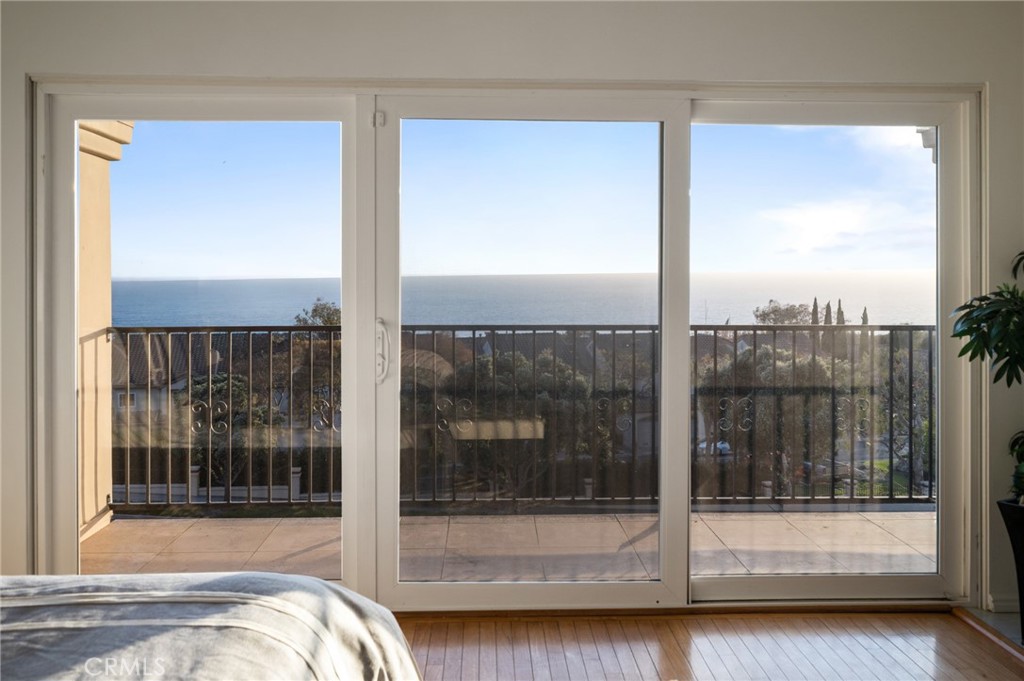 7050 Via Del Mar Property Photo 22