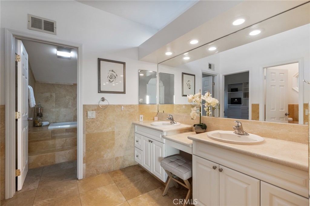 7050 Via Del Mar Property Photo 25