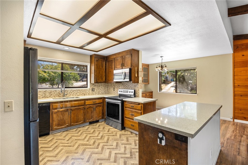 158 Apache Circle Property Photo 13