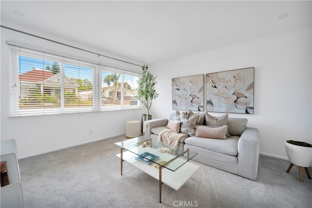 1831 259th Street Property Photo 6