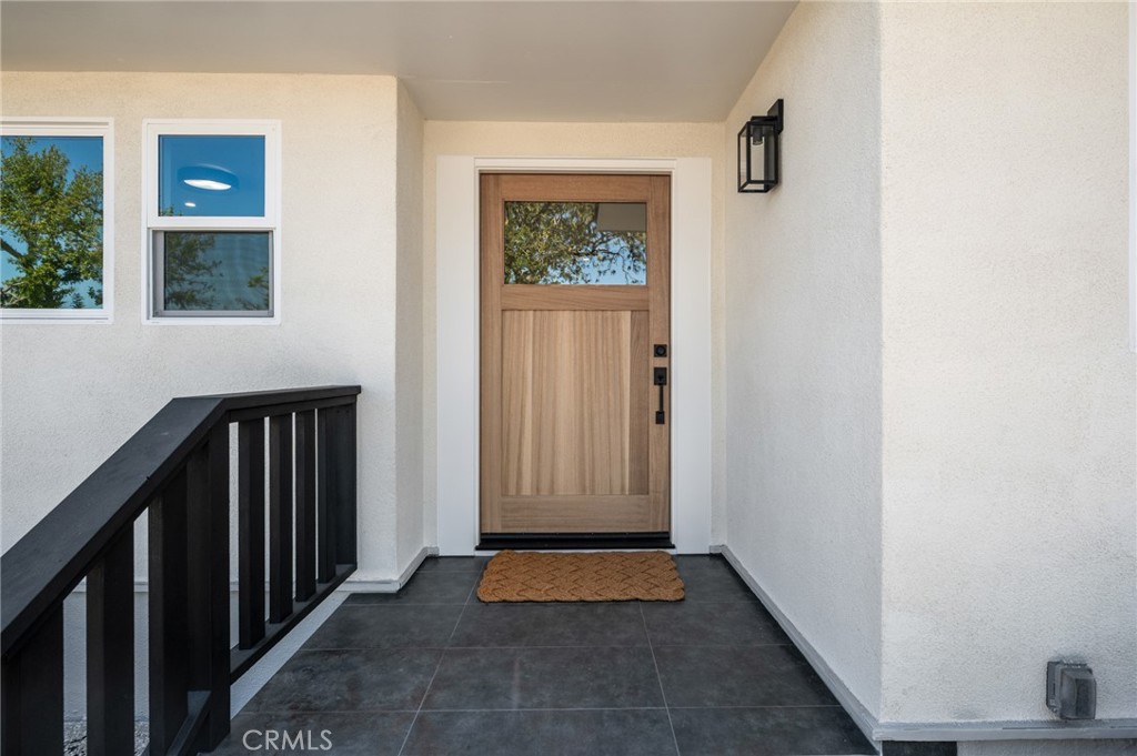 343 N Patton Avenue Property Photo 4