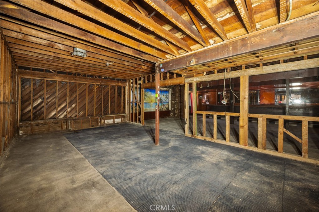 1908 S Pacific Property Photo 12