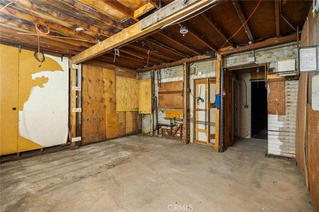 1908 S Pacific Property Photo 15