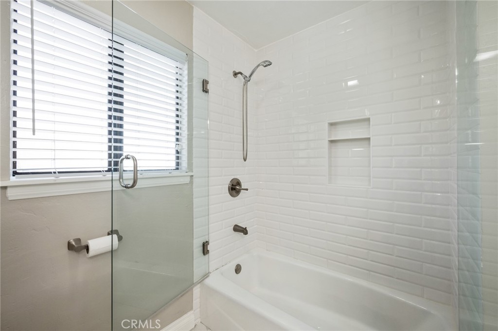 3513 S Kerckhoff Avenue Property Photo 35