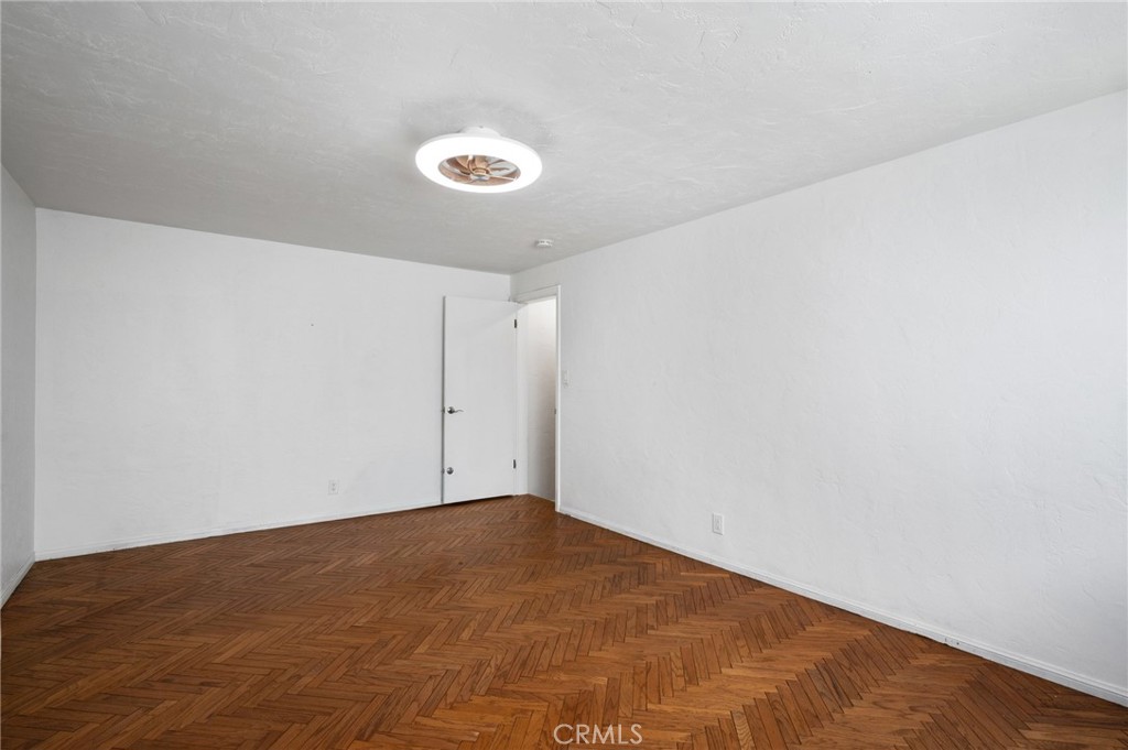 3513 S Kerckhoff Avenue Property Photo 56